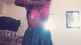 Bhabhi Wife Gets Caught Masturbating In Her Village